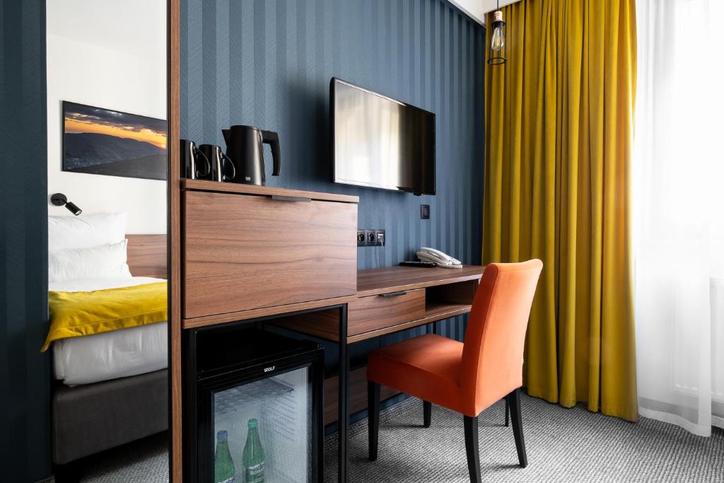 Двухместный (Двухместный номер «Комфорт» с 2 отдельными кроватями), Vestina Hotel