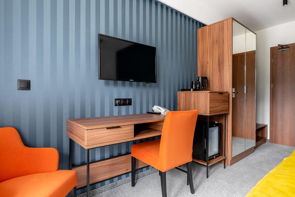 Двухместный (Двухместный номер «Комфорт» с 2 отдельными кроватями), Vestina Hotel