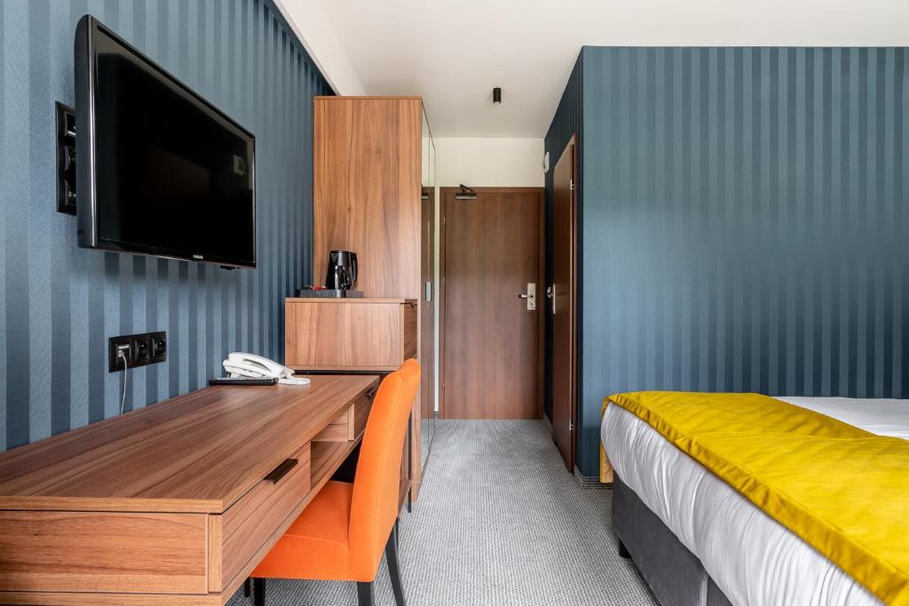 Двухместный (Двухместный номер «Комфорт» с 2 отдельными кроватями), Vestina Hotel