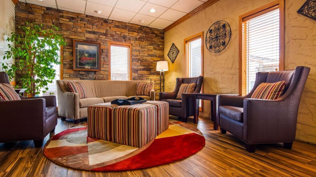 Best Western Center Pointe Inn photo 4