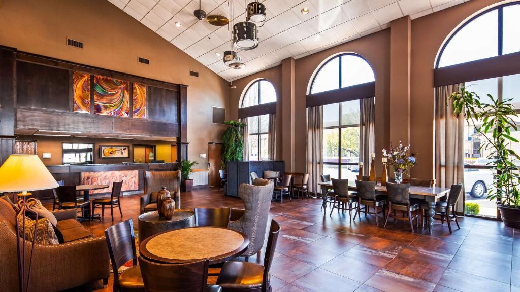 Best Western Music Capital Inn photo 1