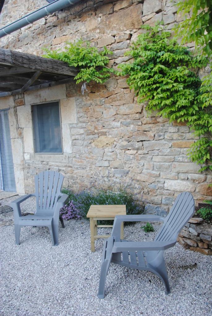 Gîte Auberoques Aveyron- maison indépendante- classée 3 étoiles photo 3