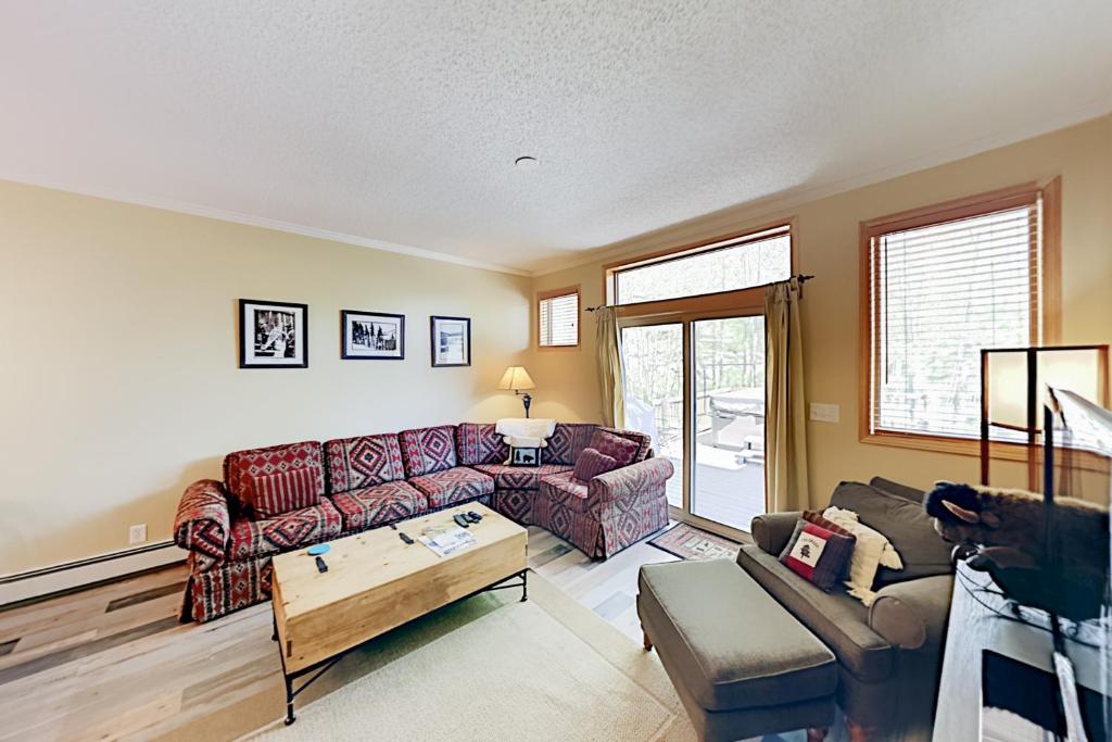 Saddle Ridge Townhome 402 photo 4