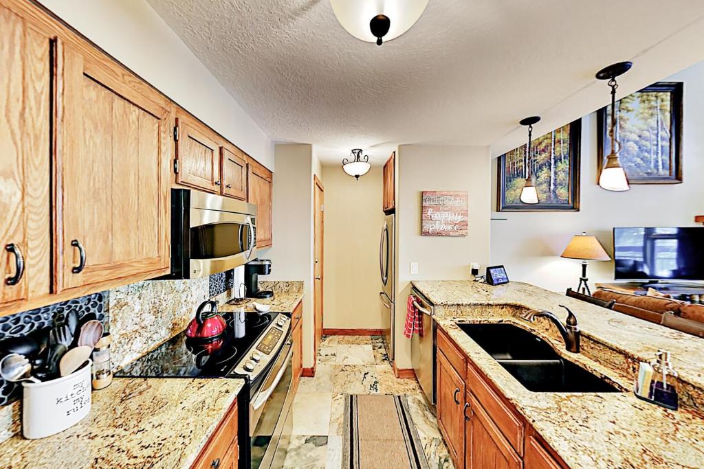 The Pines Condo Unit 2044 photo 3