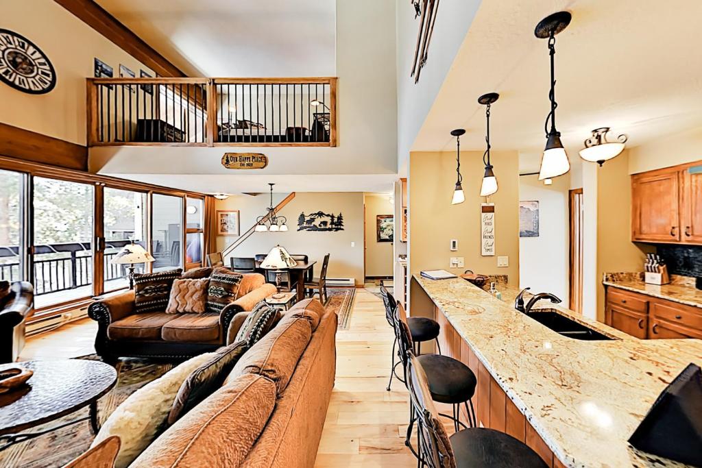 The Pines Condo Unit 2044 photo 1