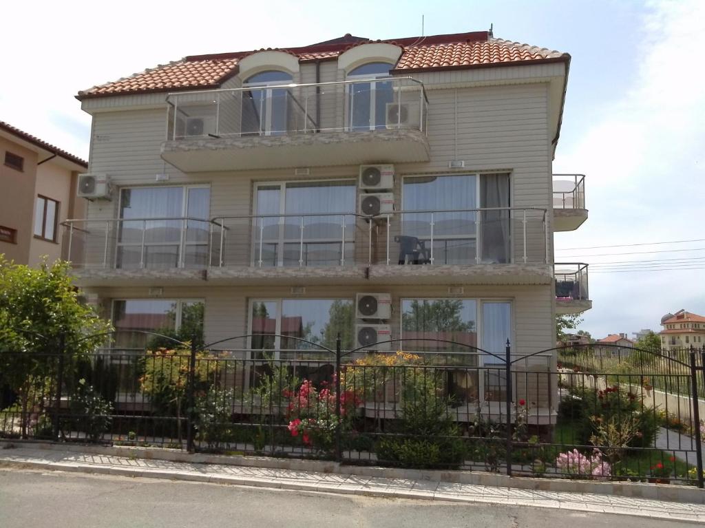 Morska Zvezda Guest House photo 1
