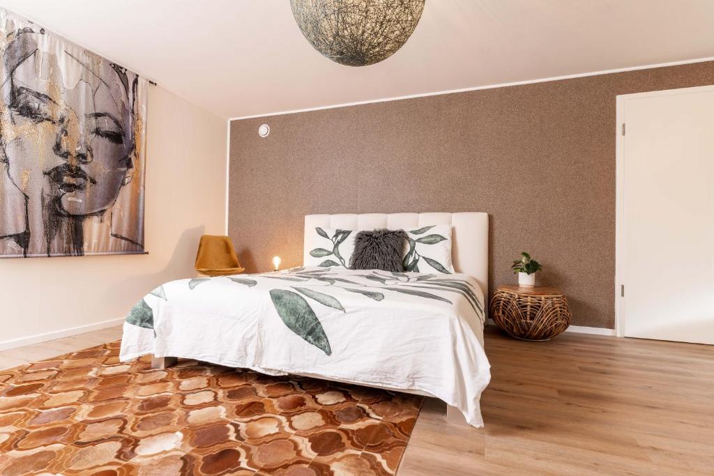 Villa Eltins photo 2