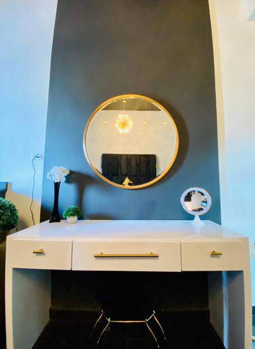 Pasavento - Modern Black Suite photo 4