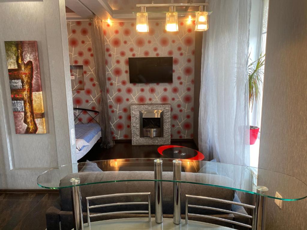 Modern luxury studio in the center of Kharkiv at Konstitutsii Square photo 3