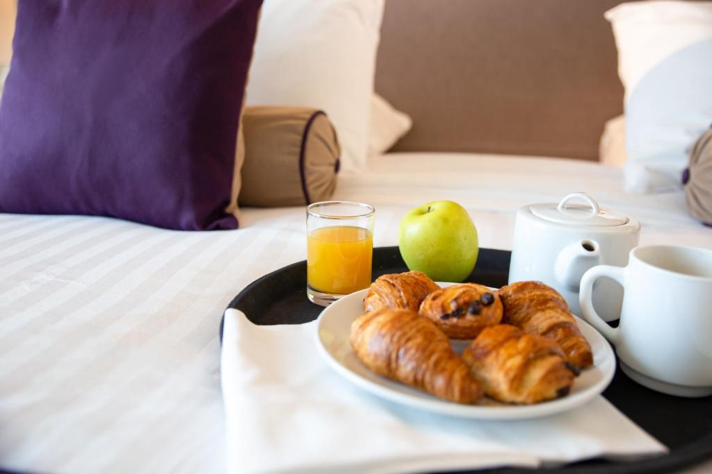 Zenitude Relais & Spa - Paris Charles de Gaulle photo 2