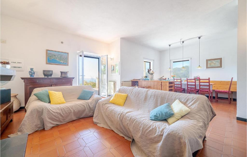 Stunning Home In Moneglia With 4 Bedrooms And Wifi photo 1