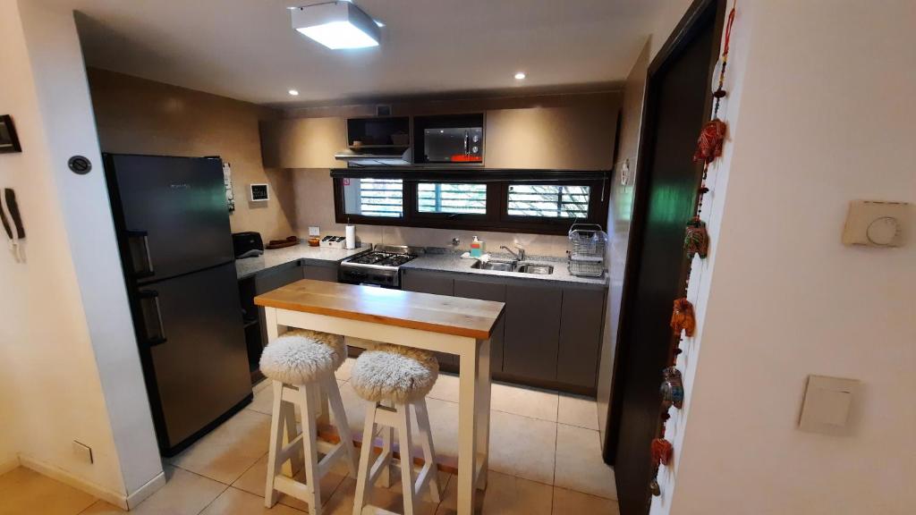 Departamento cálido y cómodo muy bien ubicado 4pax photo 1