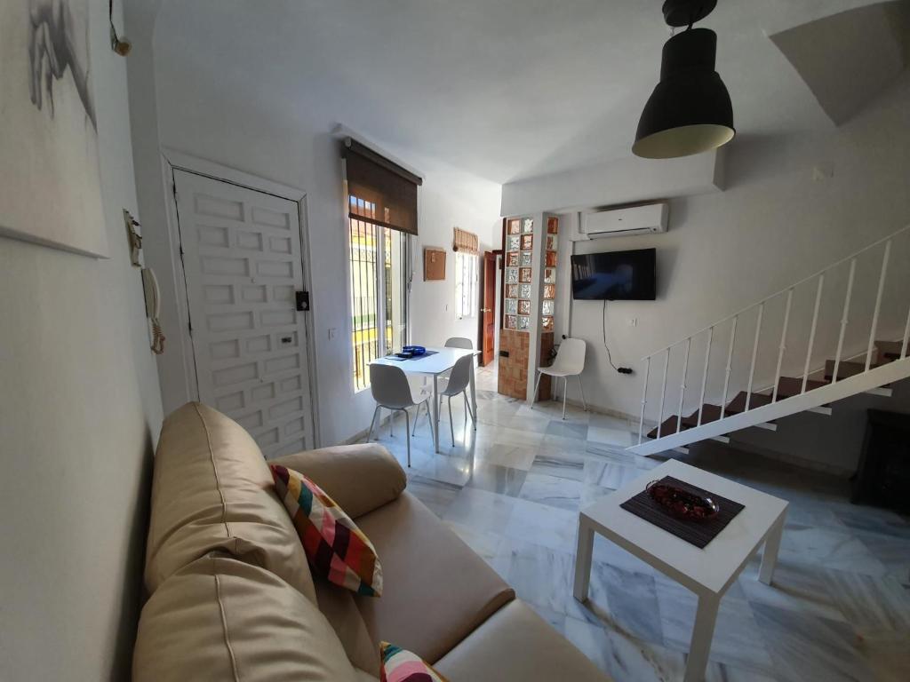 Duplex with terrace Santa Rufina - Tap to explore photos