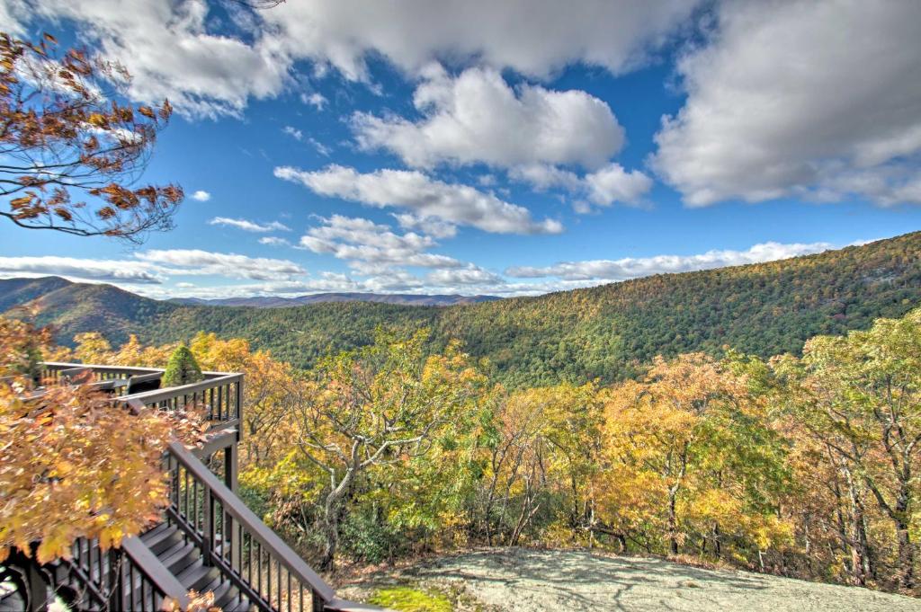 Wintergreen Resort Retreat Ski, Hike, Golf! photo 2
