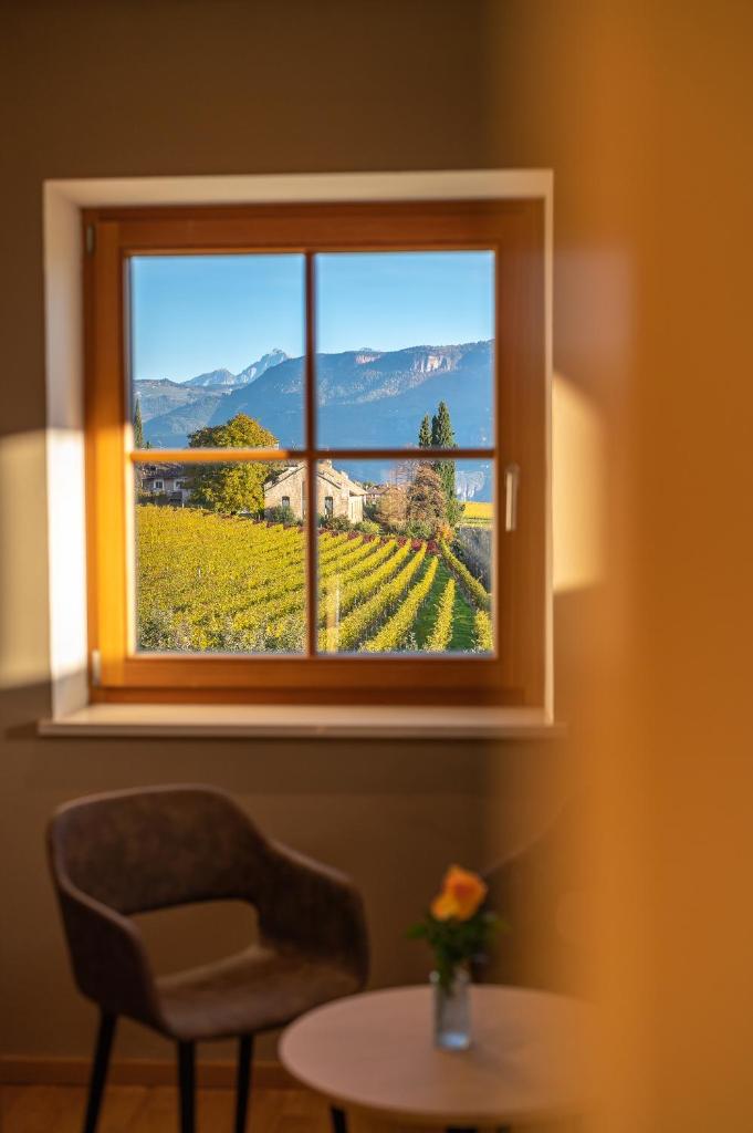 Weingut Lahn zu Eppan photo 3