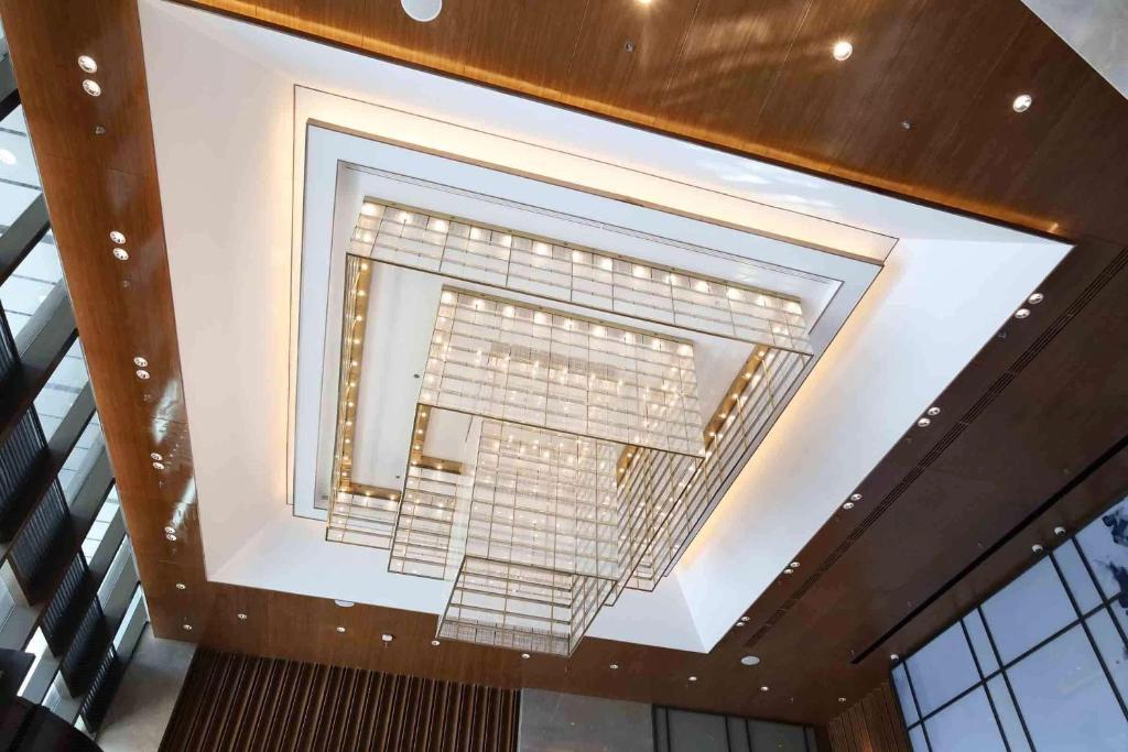Howard Johnson by Wyndham Optics Valley Residence Wuhan photo 2