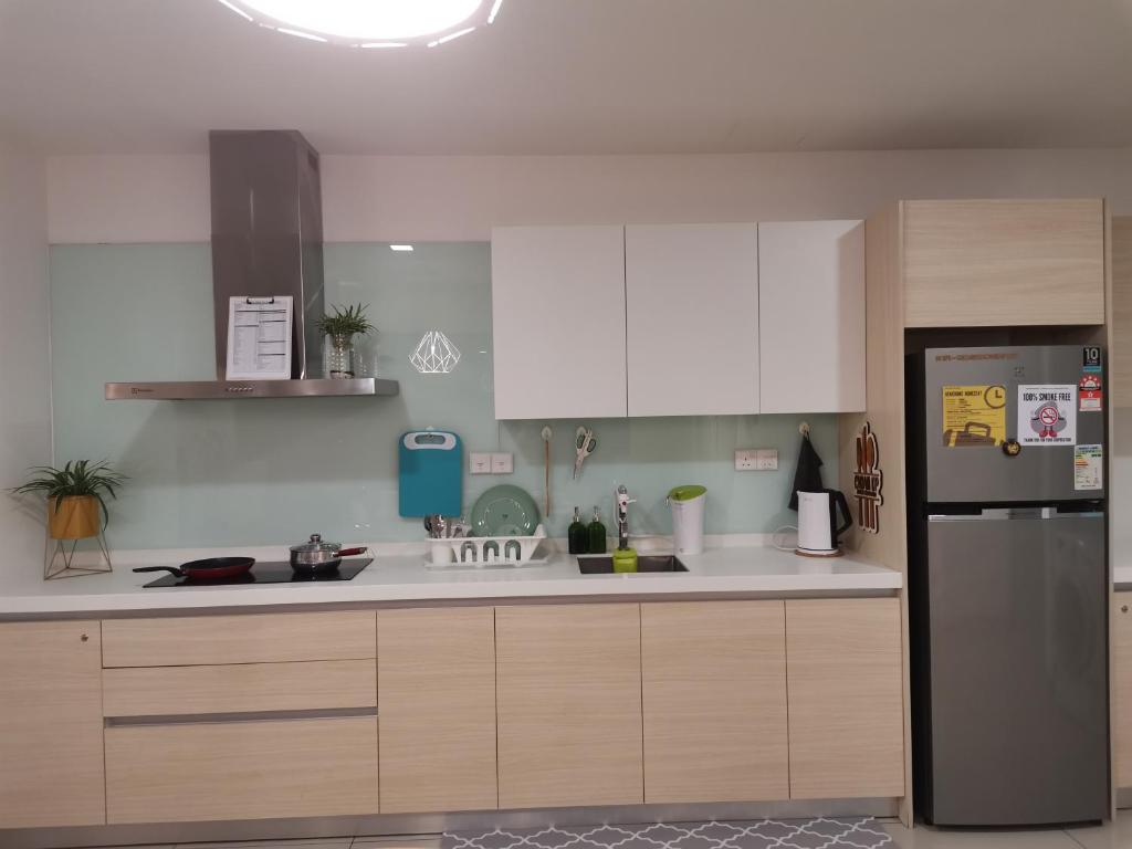 HINODE Geniehome 3BR free WIFI and CARPARK at Utropolis Shah Alam photo 4