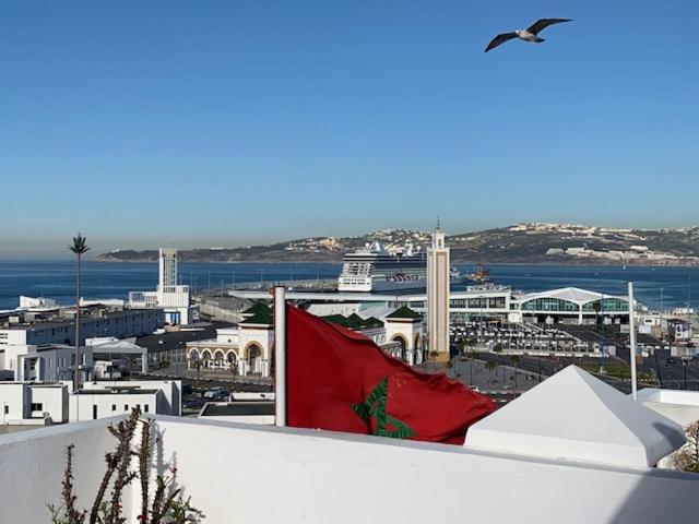 Tanger *Maison avec terrasse et vue sur la mer * photo 2