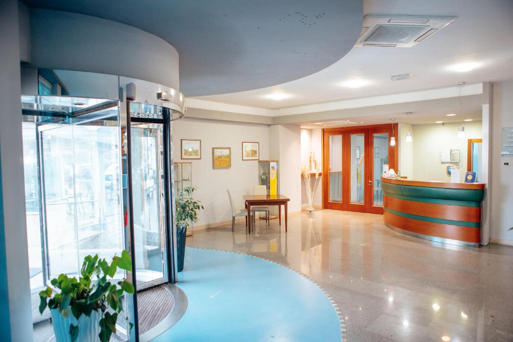 Hotel Amico photo 1