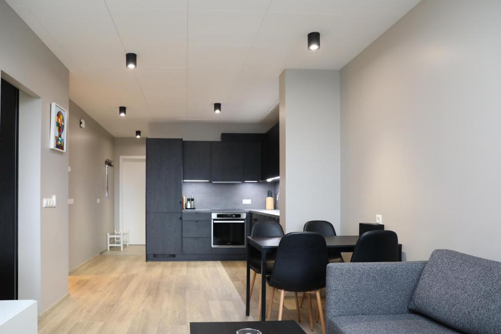 Geirþrúðarhagi one bedroom apartment photo 1