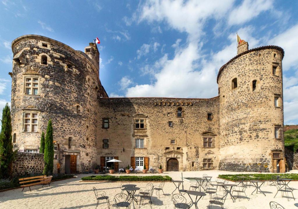 Château de Saint Vidal photo 1