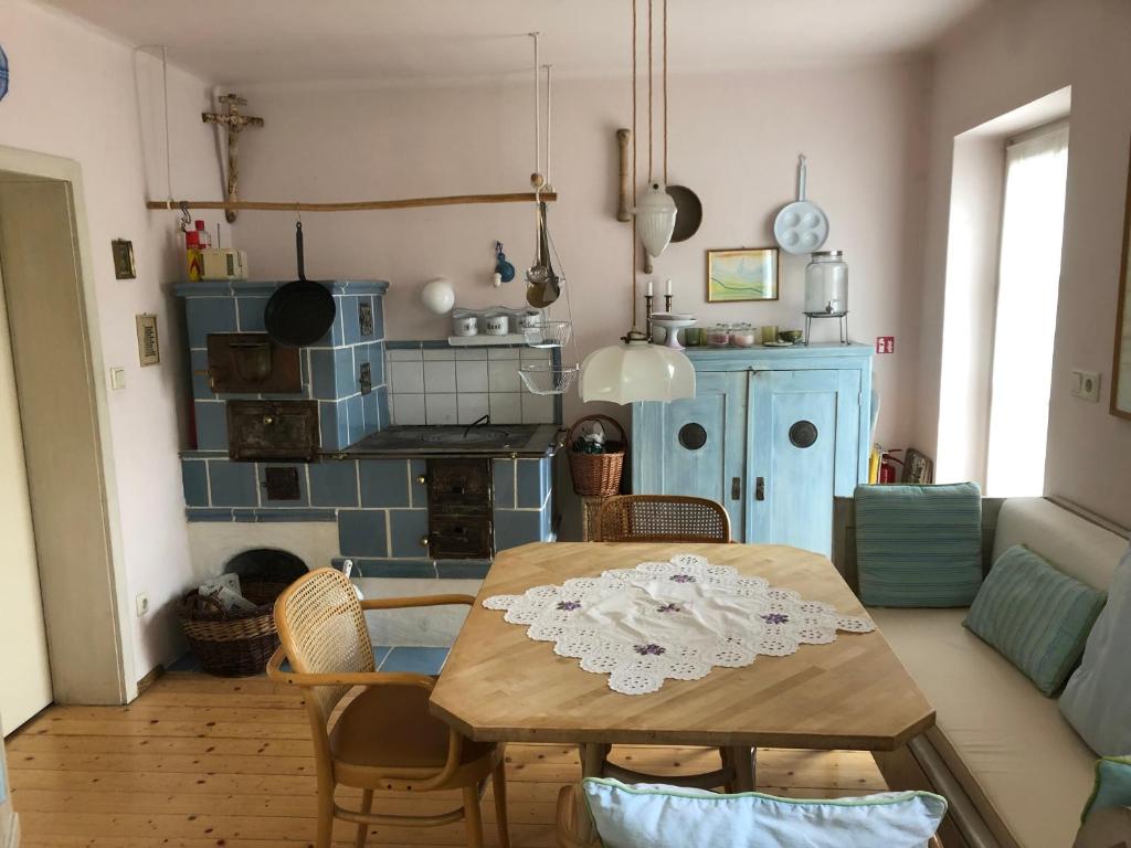 Haus mit Sauna und Badeteich in Anif bei Salzburg photo 3