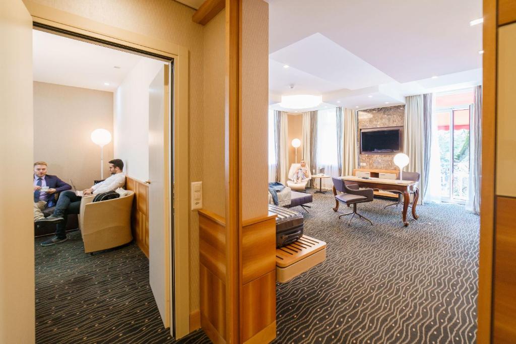 Сьюит (Люкс с балконом), Hotel St.Gotthard