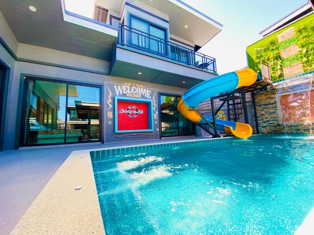 Lounge in Loft HuaHin Pool Villa บ้านพักในหัวหิน photo 2