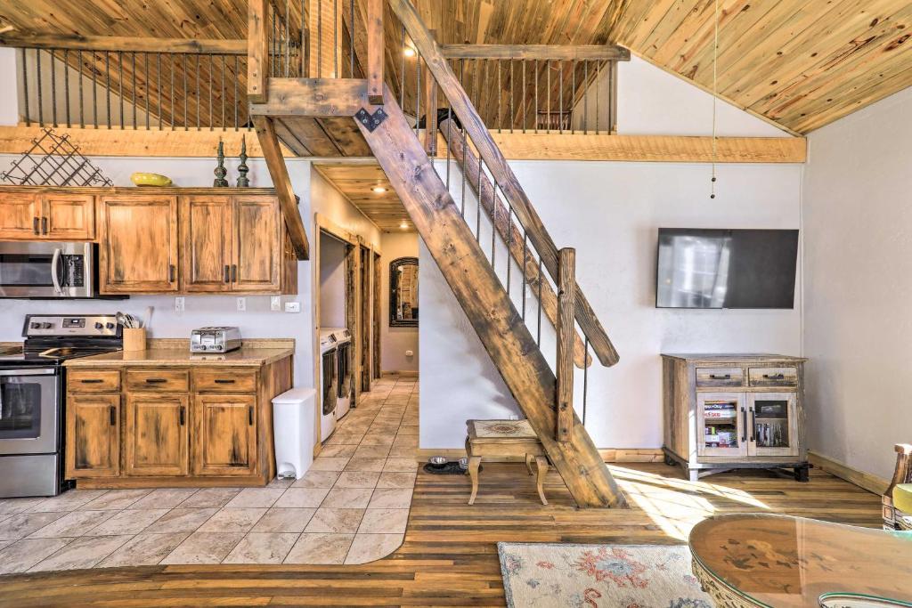 Tasteful Log Cabin Retreat on Lake Pagosa! photo 3