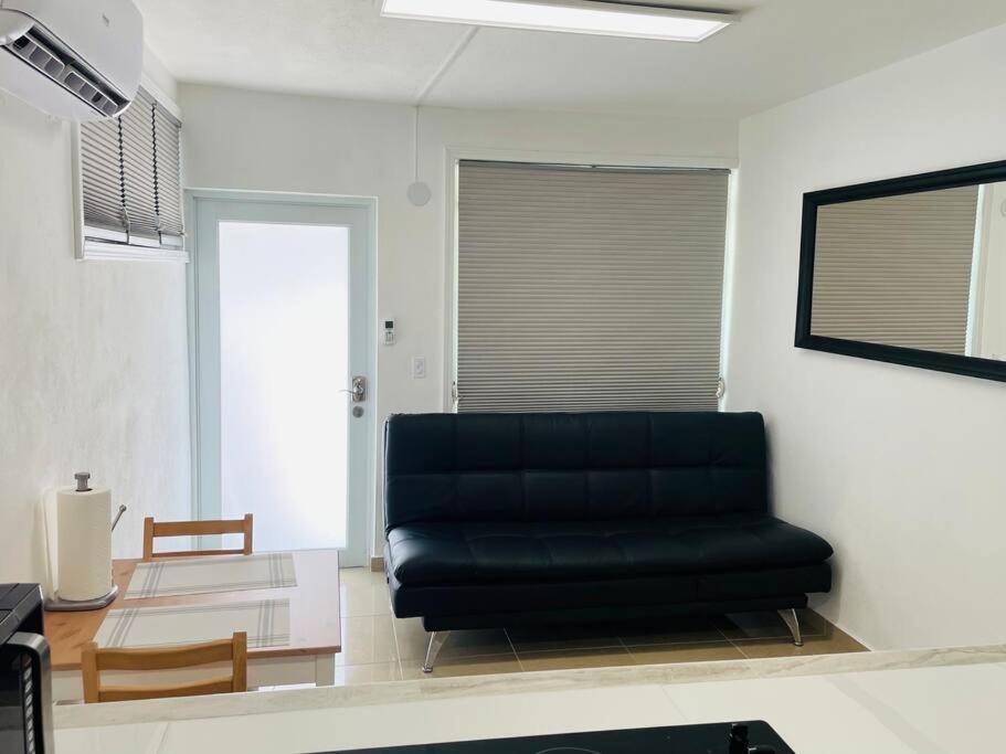 California Apartments photo 3