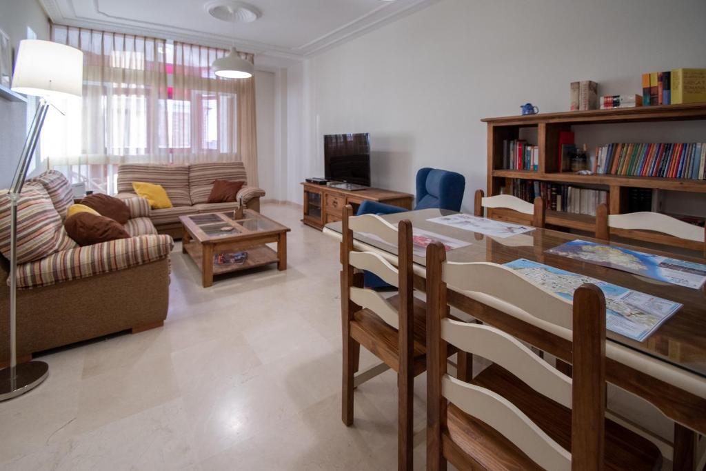 Apartamento Nuestra Andalucia - Cadiz Centro - parking photo 1