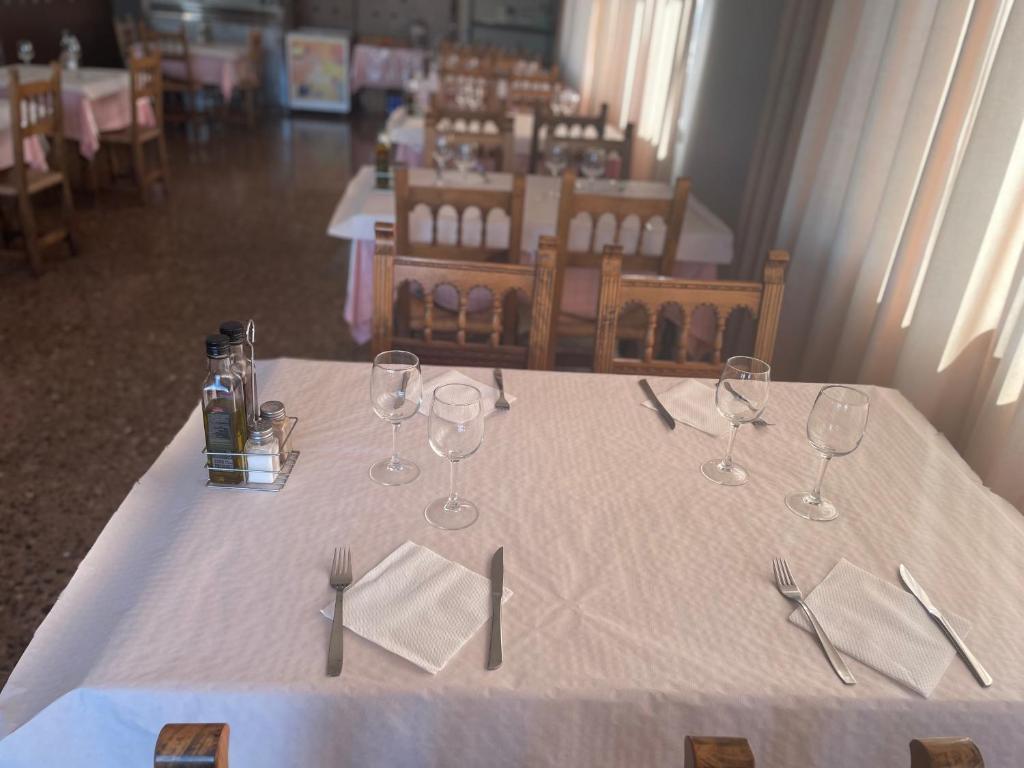 Hotel Reina Isabel photo 1