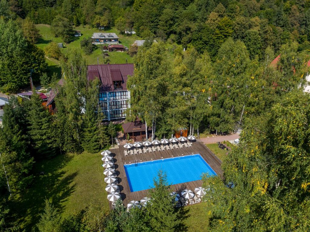 Yaremche Club Hotel photo 4