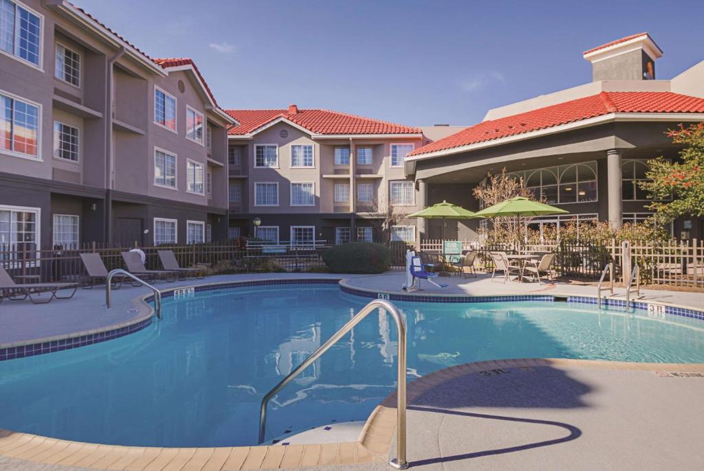 La Quinta by Wyndham Austin at The Domain photo 2