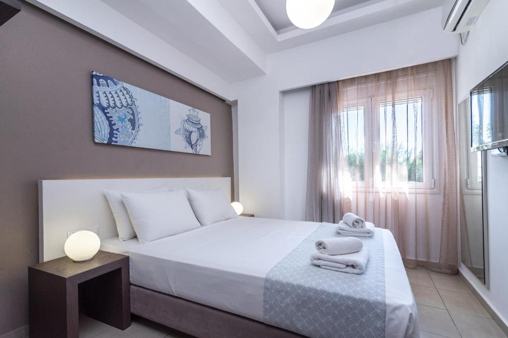 Coral Apartments photo 2