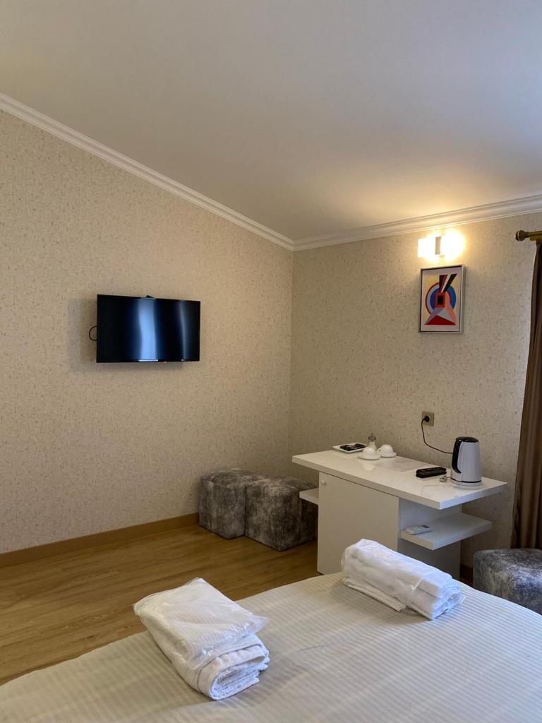 Hotel 12 Tve photo 2