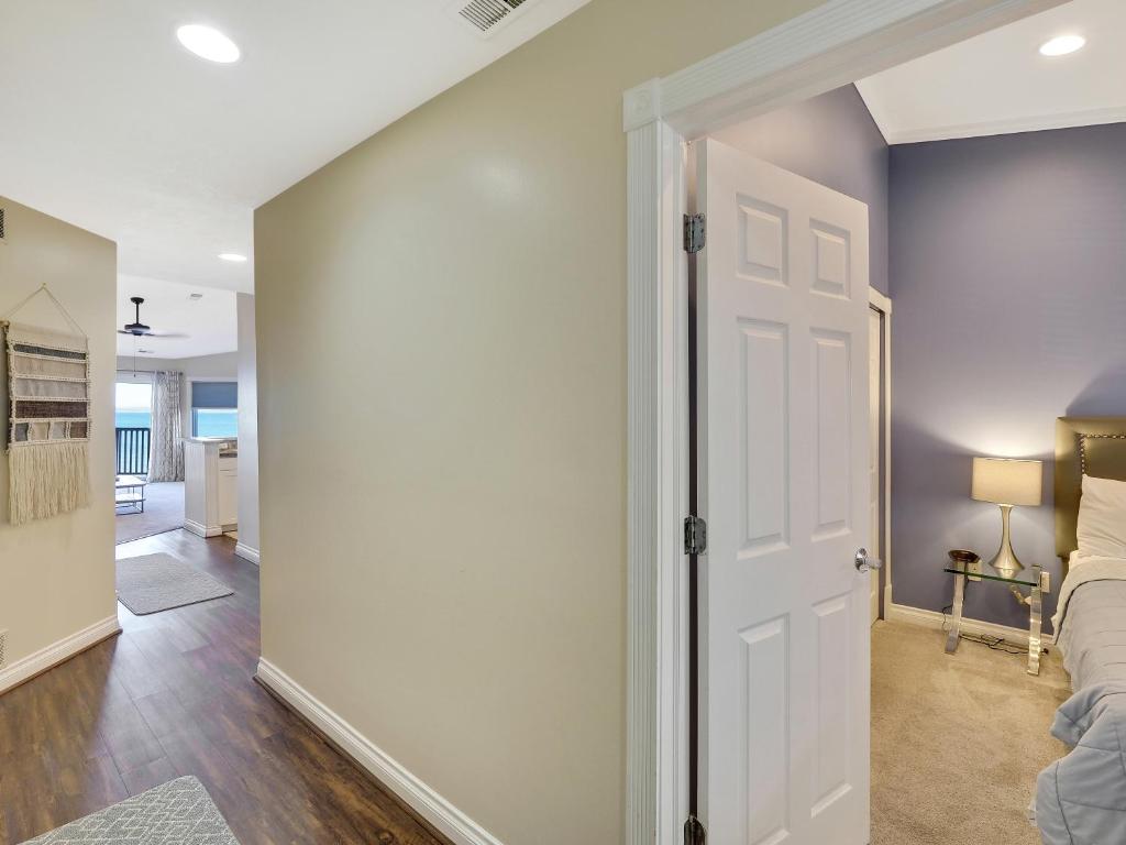 Beach Room 328 photo 4