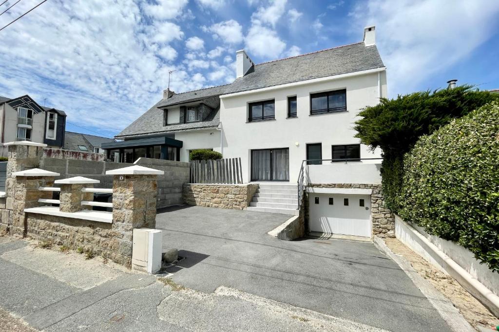 Maison contemporaine refaite à neuf - À 50M de l'océan photo 2
