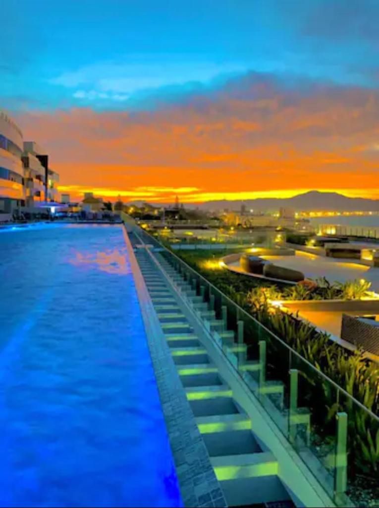 Cobertura SPA - Mirante Home Club - 3 Suítes - 8 pessoas - 50m Praia photo 1