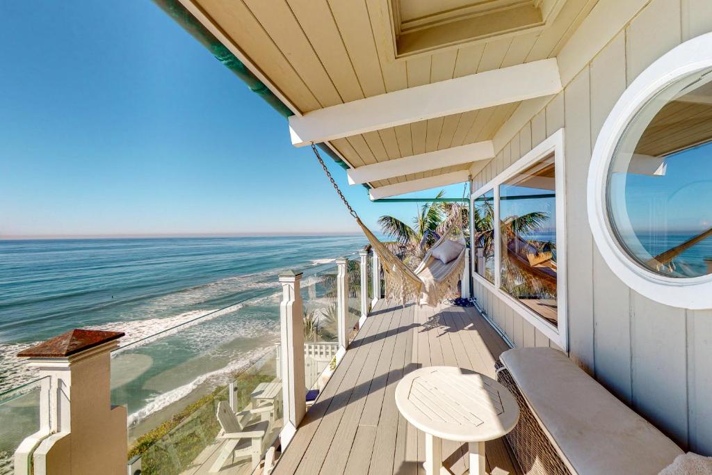 Pacific Ocean Paradise photo 4