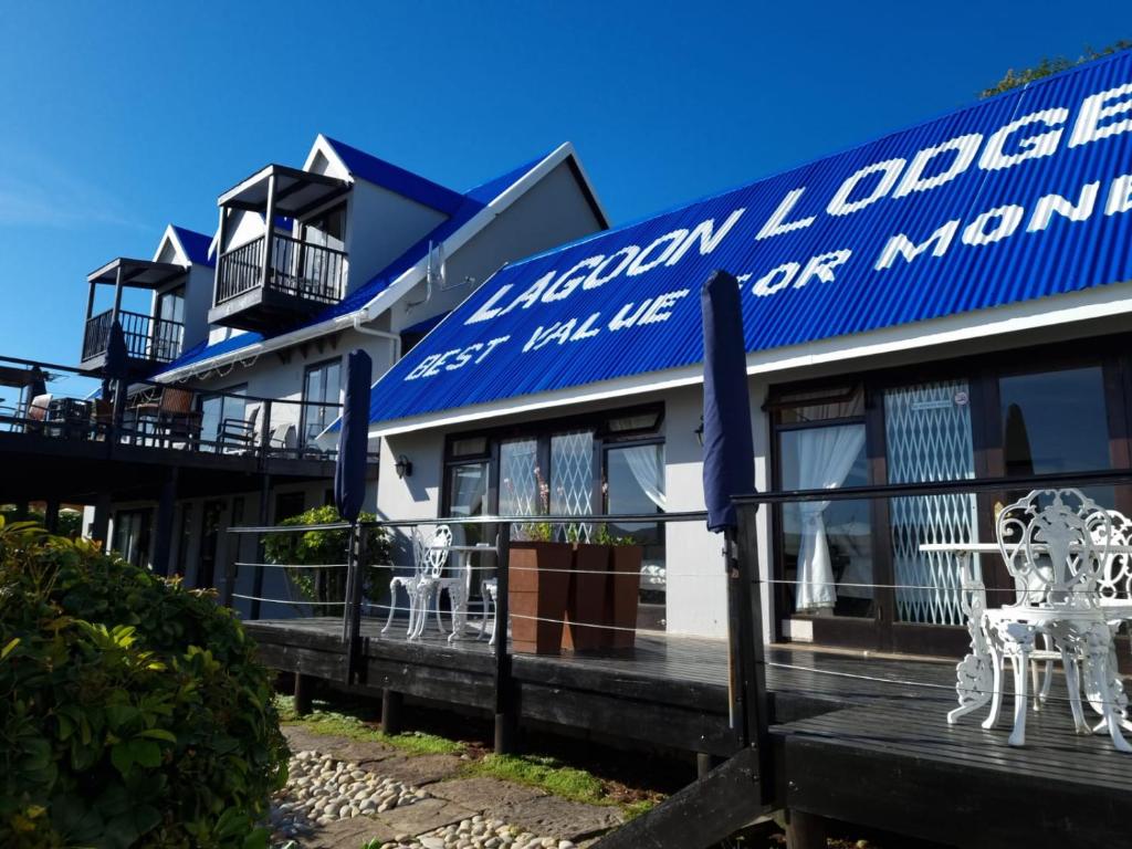 Lagoon Lodge photo 4