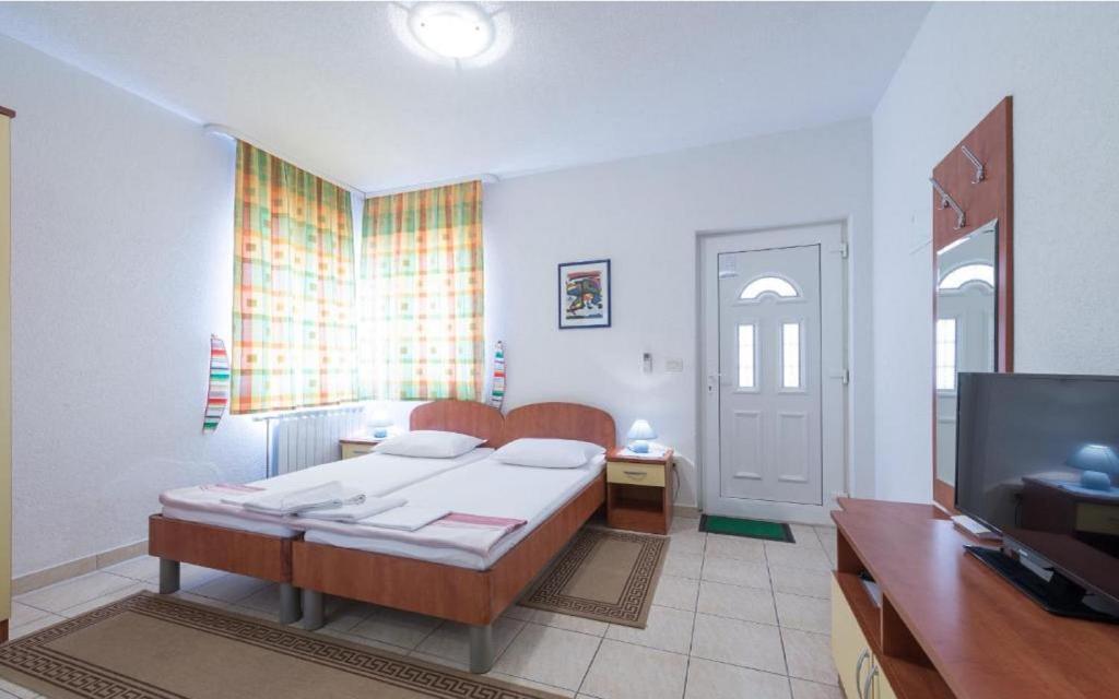 Студио (Апартаменты-студио Делюкс (для 2 взрослых)), Villa Borna Apartments
