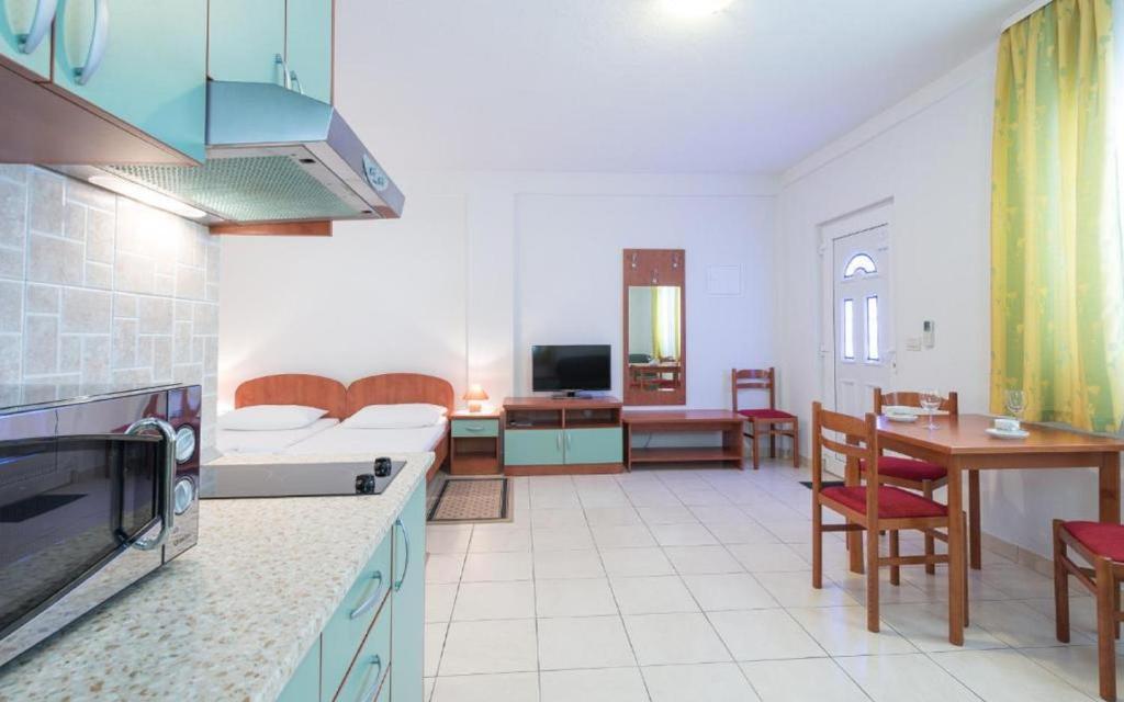 Студио (Апартаменты-студио Делюкс), Villa Borna Apartments