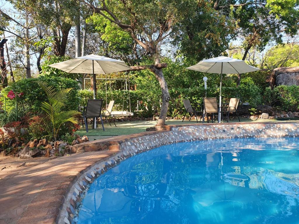 Victoria Falls Backpackers Lodge photo 3