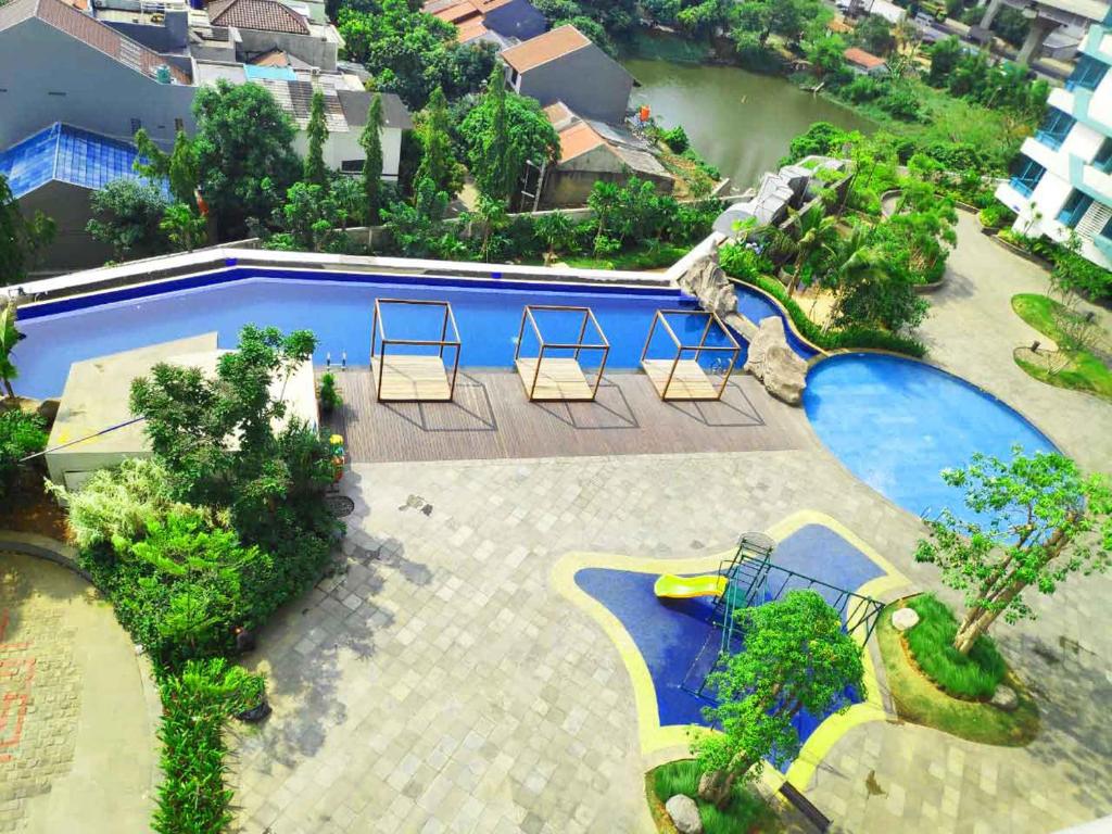 Apartemen Grand Kamala Lagoon by 21 Room photo 4