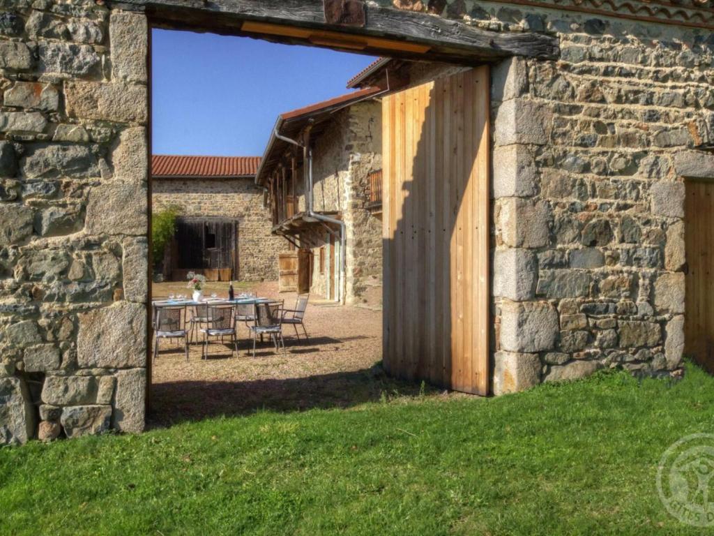 Gîte Luré , 4 pièces, 9 personnes - FR-1-496-104 photo 2