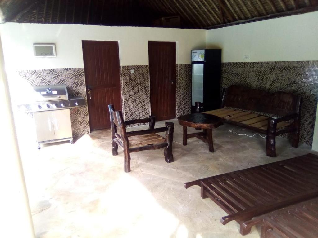 Villa LeoMar Diani Beach photo 2