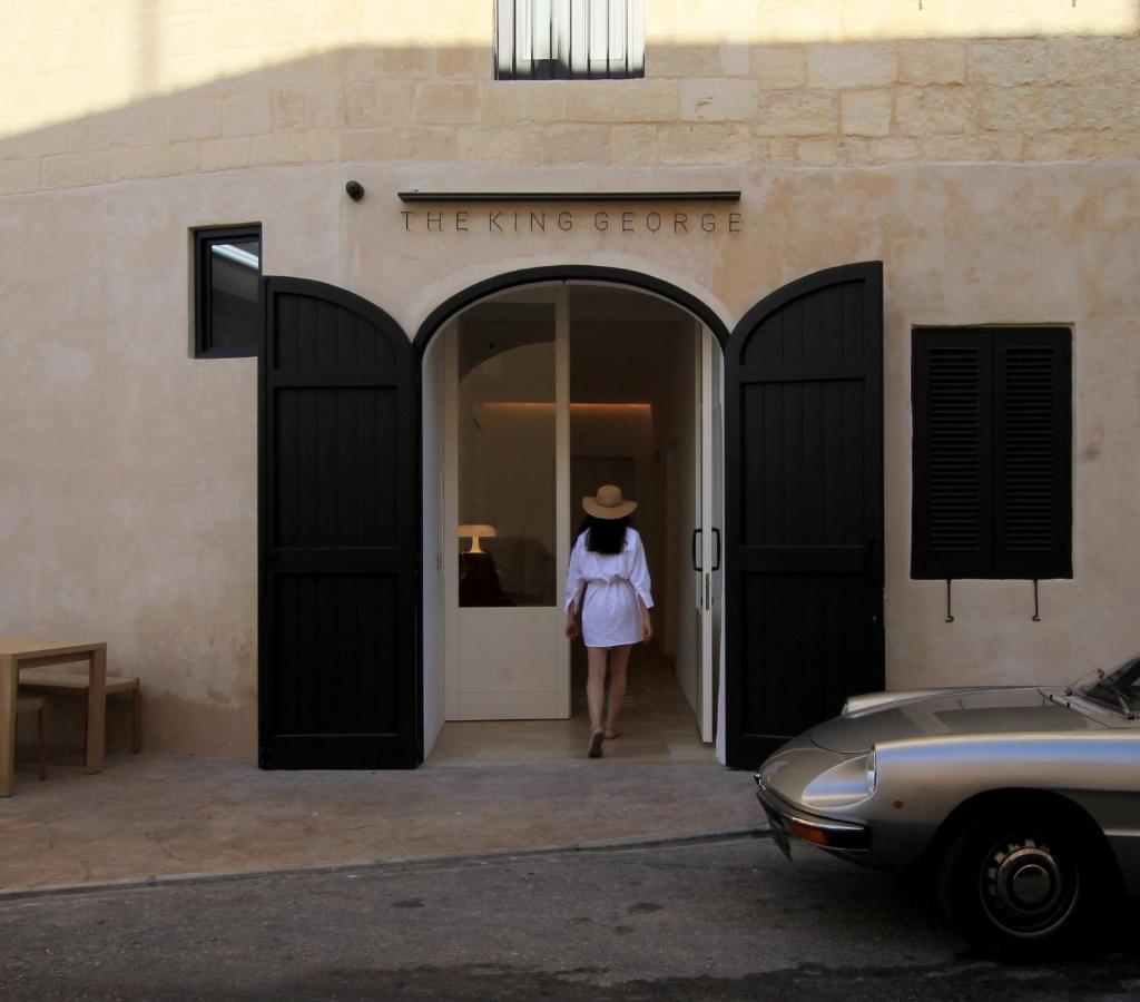 The King George Village Boutique Living photo 1