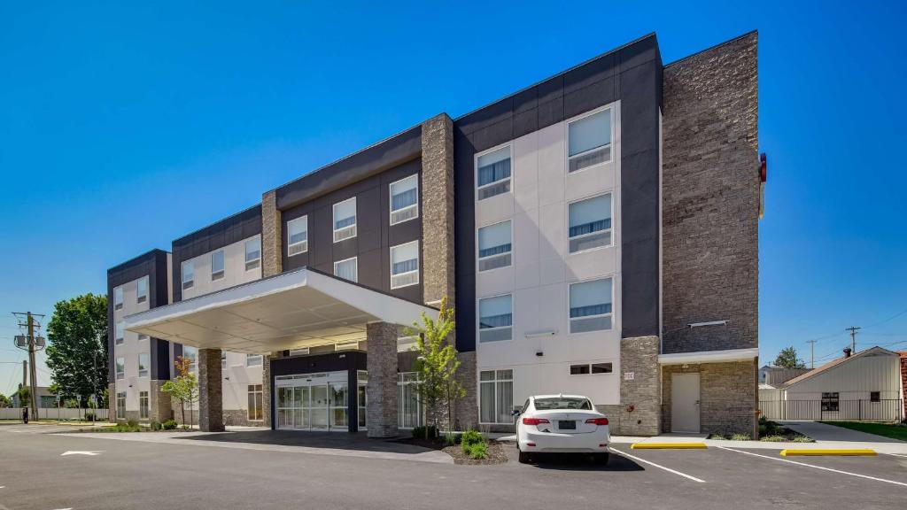 Best Western Plus Hershey image