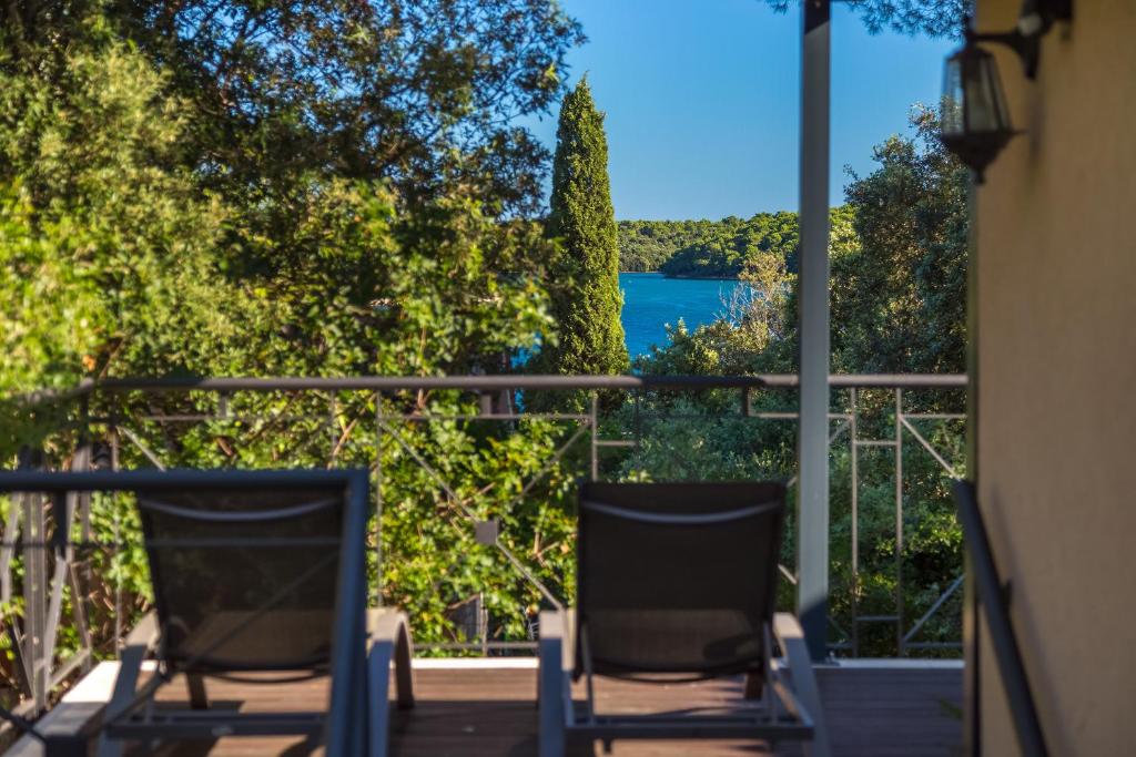 Holiday house in Pula,30 m from the sea photo 3